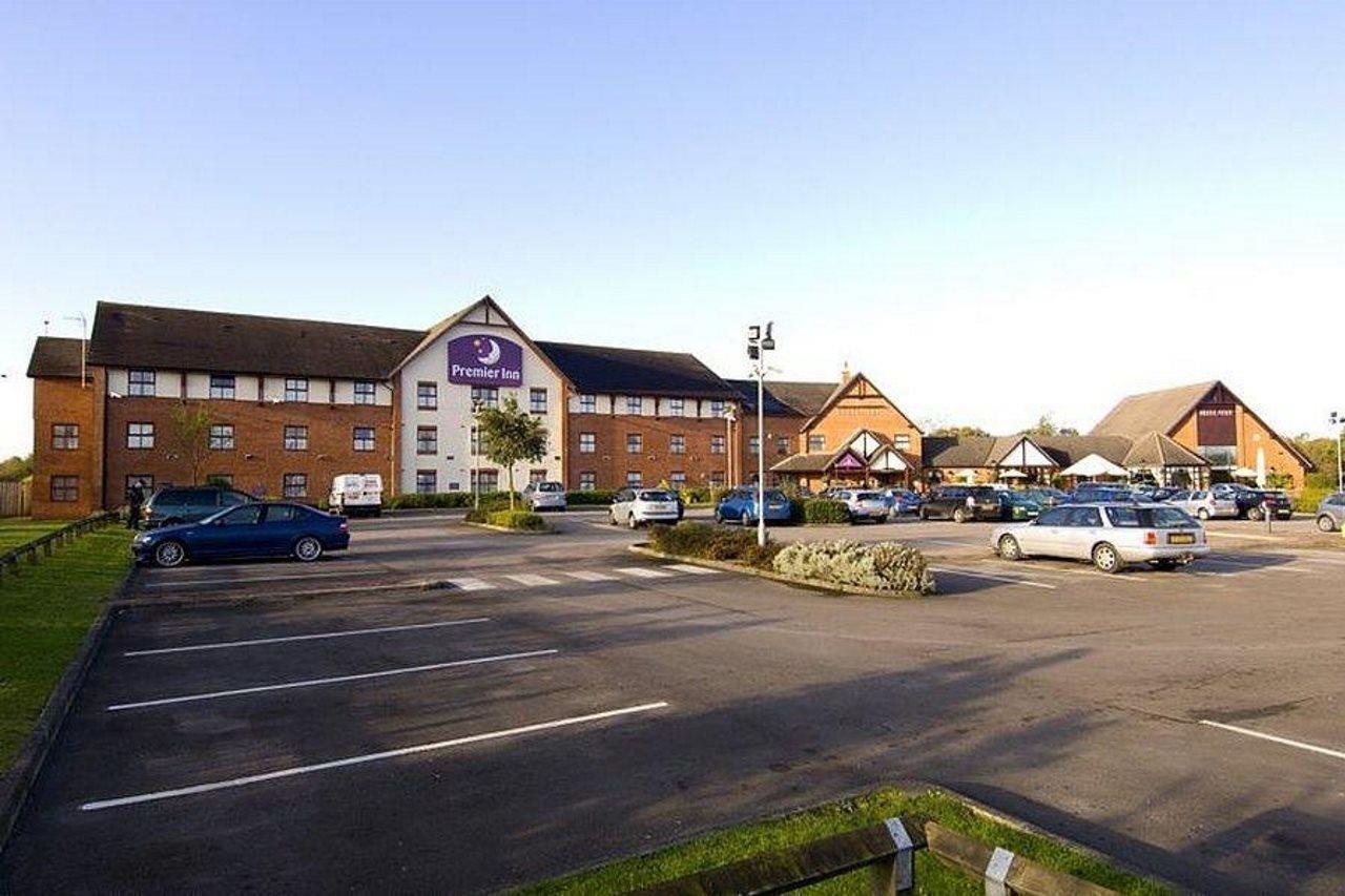 Premier Inn Premier Inn Preston East Екстериор снимка